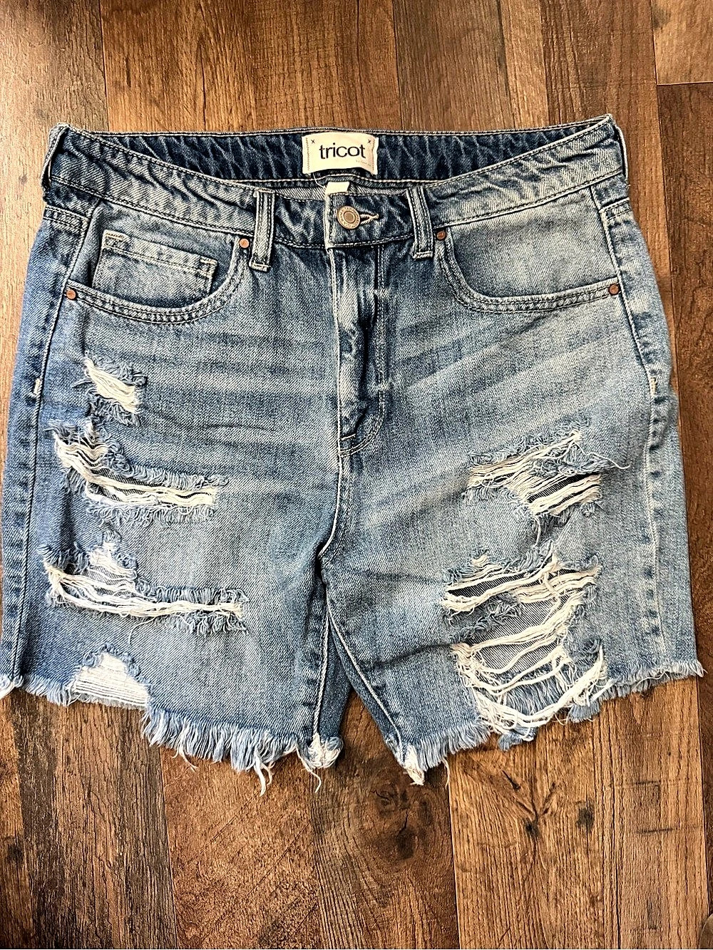 Tricot Distressed Denim Jean Shorts Blue Size Medium